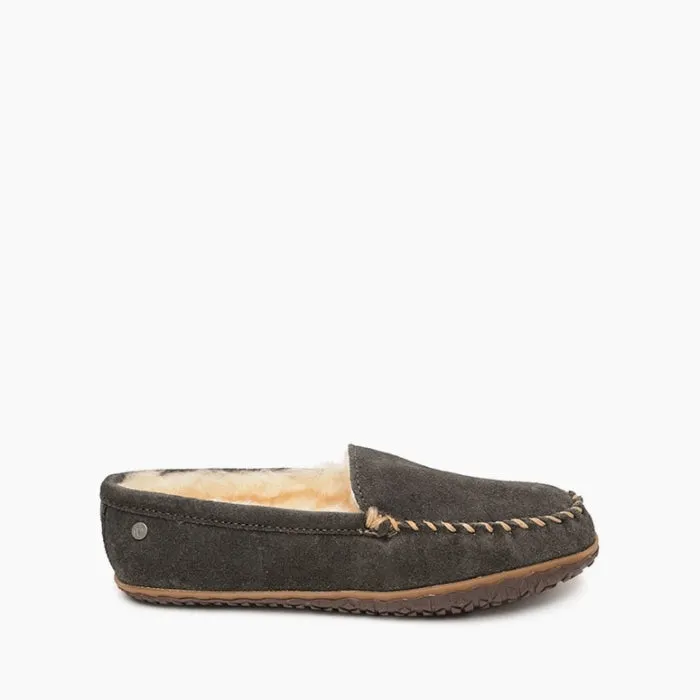 Minnetonka Sheepskin Tobie