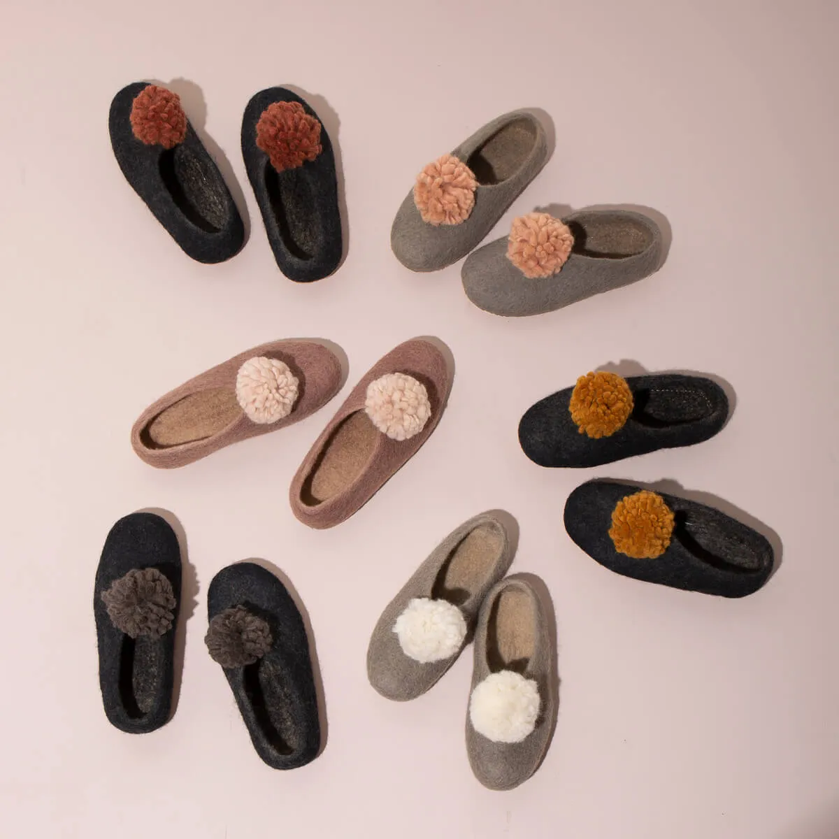 SALE - Pom Pom Felt Slippers - Dark Grey   Rust