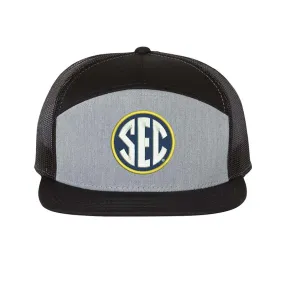 SEC 7 Panel Trucker